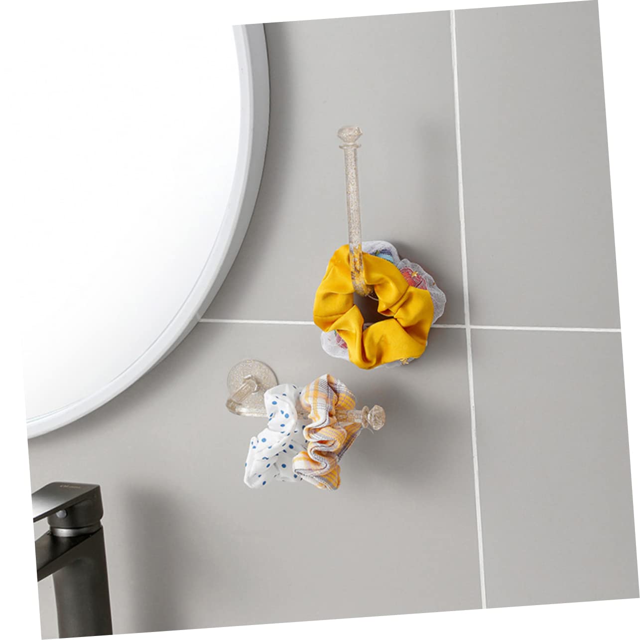 SOESFOUFU 6pcs Wall Hook Hair Hoops Clothes Hanger Clothing Rack Drying Rack Clothing Hair Tie Holder Clothes Organizer for Folded Clothes Hair Ties Headband Stand Jewelry No Trace Stickers