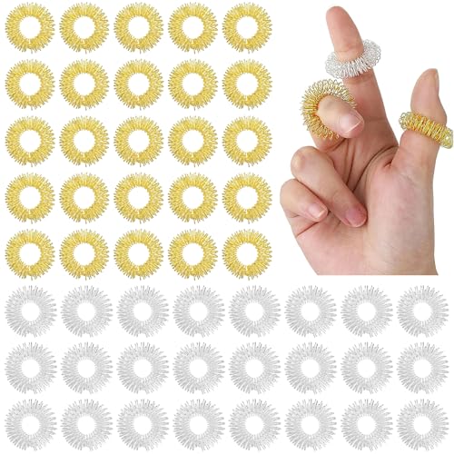 【Lista Imballaggio】Riceverai 50 anello di digitopressione, il colore è oro e argento, il diametro esterno è: 2,5 cm, l'altezza è: 0,84 cm. La dimensione si adatta alla maggior parte delle dita e la quantità è sufficiente a soddisfare le esigenze quotidiane.