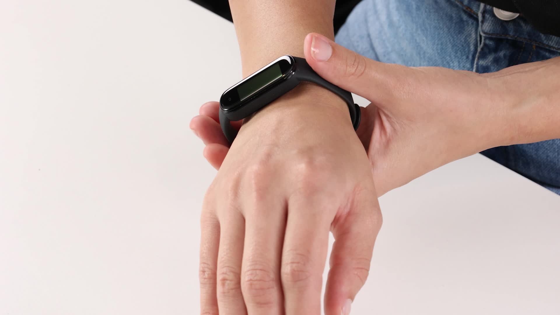 AMAZFIT SMARTWATCH BAND 5 tracker d'activité - orange EUR 26,04 AMAZFIT SMARTWATCH BAND 5 tracker d'activité - orange EUR 26,04