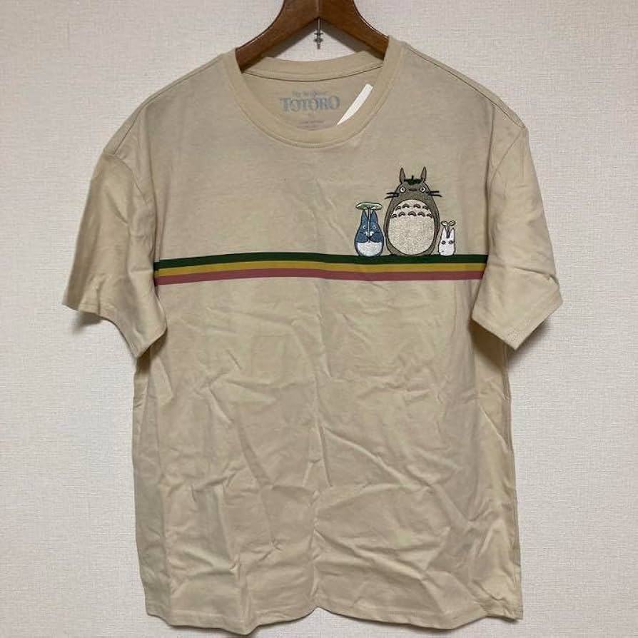 ジブリパークとジブリ展　となりのトトロ　Tシャツ　岡山会場限定　Lサイズ ジブリパークとジブリ展【山口限定】トトロTシャツ L - メルカリ