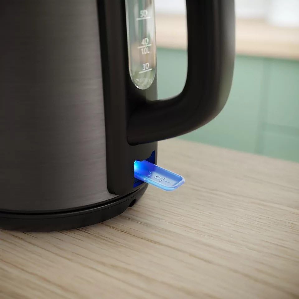 Philips 5000 Series HD9352/31 Stainless Steel Kettle, side view со индикатор за ниво на вода