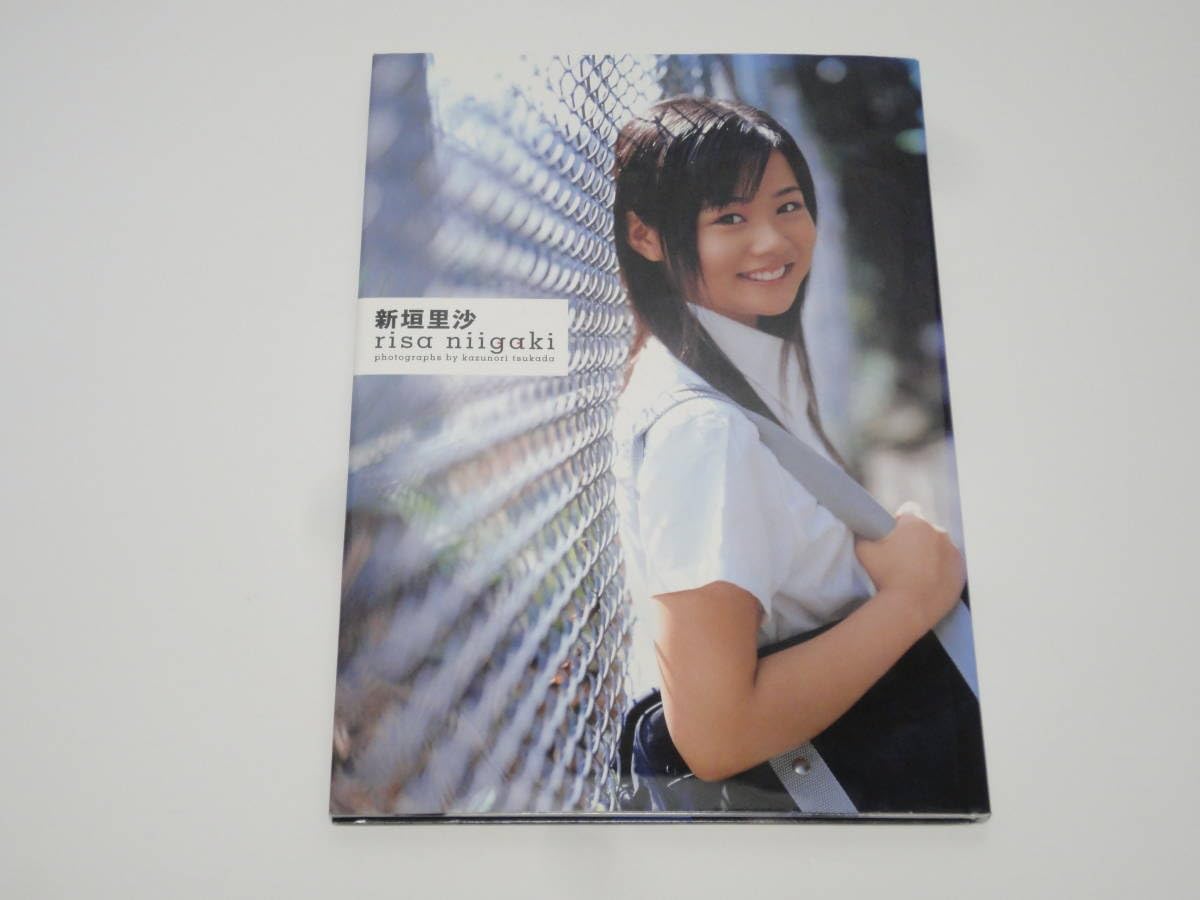Amazon.co.jp: モーニング娘。 新垣里沙 新垣里沙写真集 risa niigaki