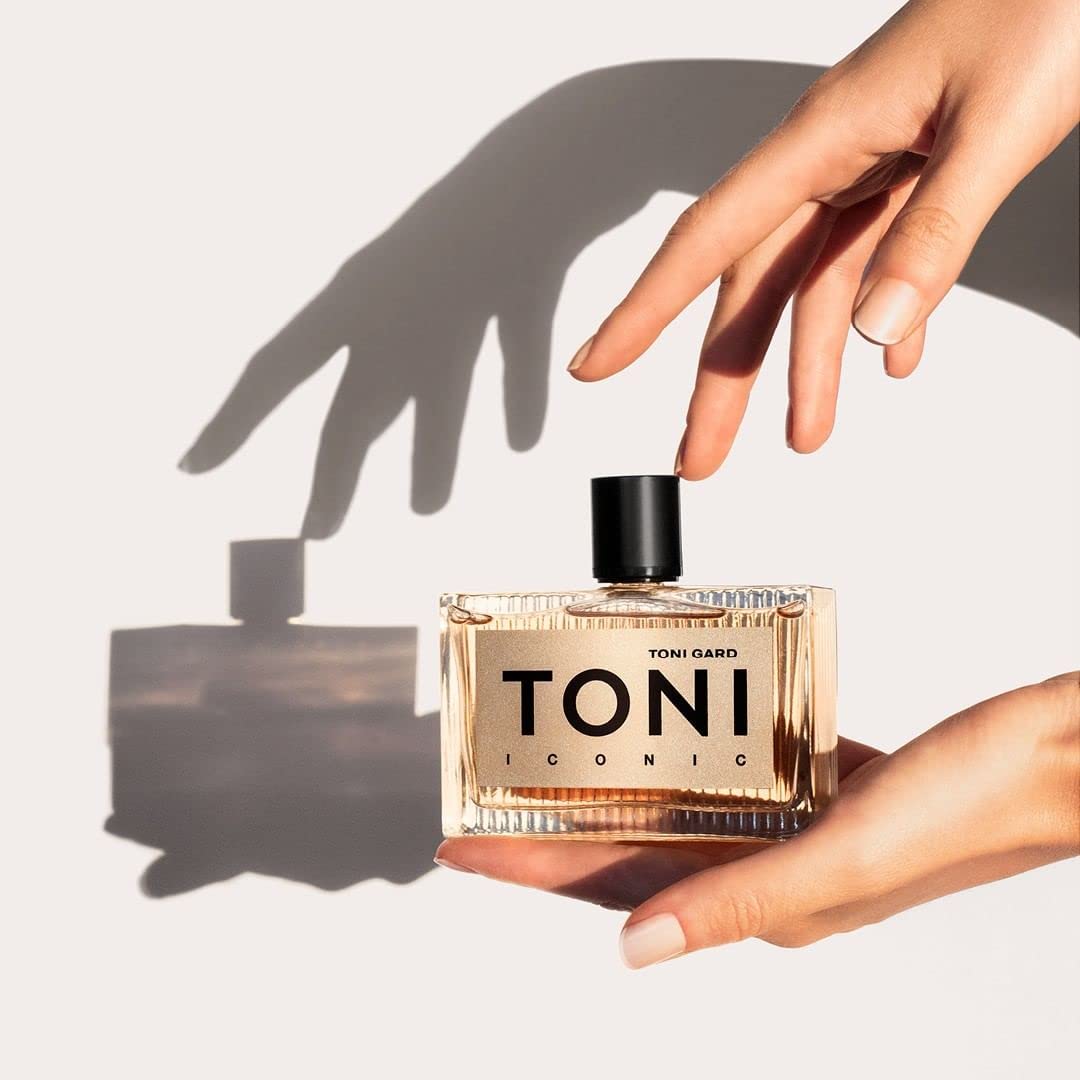 Toni Gard TONI ICONIC Eau de Parfum 90 ml – Molekularer Duft mit Ambroxan, Zedernholz, Moschus & Bernstein – Intensiver, holziger Damenduft für zeitlose Eleganz für Sie