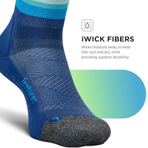Image of Feetures Elite Light Cushion Quarter Solid - Sport Sock with Targeted Compression