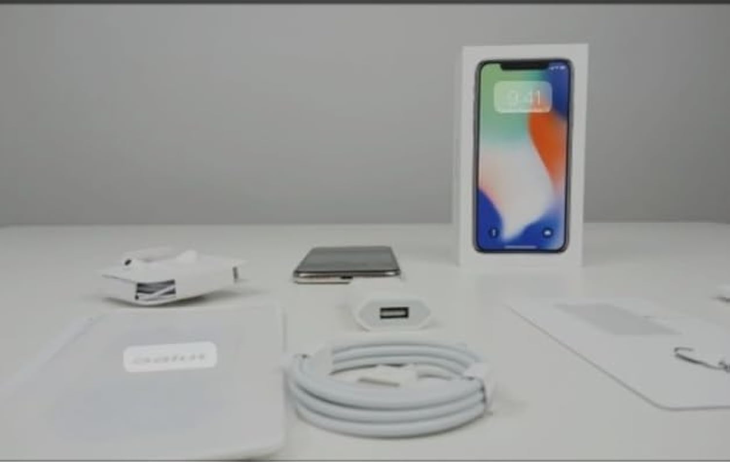 i-Phone X - Silver - 256GB pre-owned