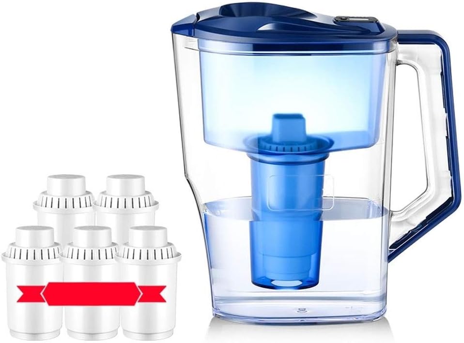 brocca d'acqua con filtri alcalini