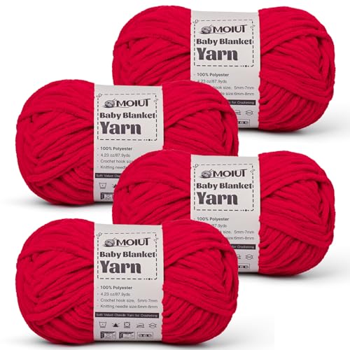 Image of Fluffy Chunky Yarn for Crocheting, Chenille Crochet Yarn 6 Super Bulky, 4 Pack of 87.9 yds /4.23 oz Baby Blanket Yarn, Soft Velvet Yarns for Knitting Amigurumi&DIY Crafts /Hats /Socks(4 Red)