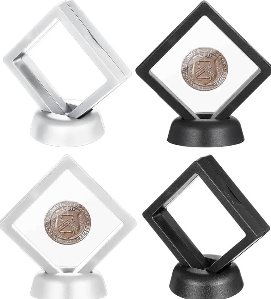 3D Floating Display Case – Anti-Oxidation PE Film Display Box for Badges, Challenge Coins, Medallions, Jewelry, Shells, Gems, and Travel Keepsakes (Wih Stand)
