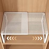 Très résistant : les fils métalliques épais renforcés supportent des charges lourdes, avec un design de fil ouvert qui résiste à l'accumulation de poussière, reste antirouille avec un revêtement anti-corrosion, et permet la circulation de l'air pour éviter l'humidité dans les salles de bains ou les armoires à chaussures