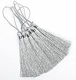 Las borlas siempre se mantendrán rectas y nunca se deshilachan durante mucho tiempo, solo tienes que fijarlas y airearlas una vez que recibas las borlas