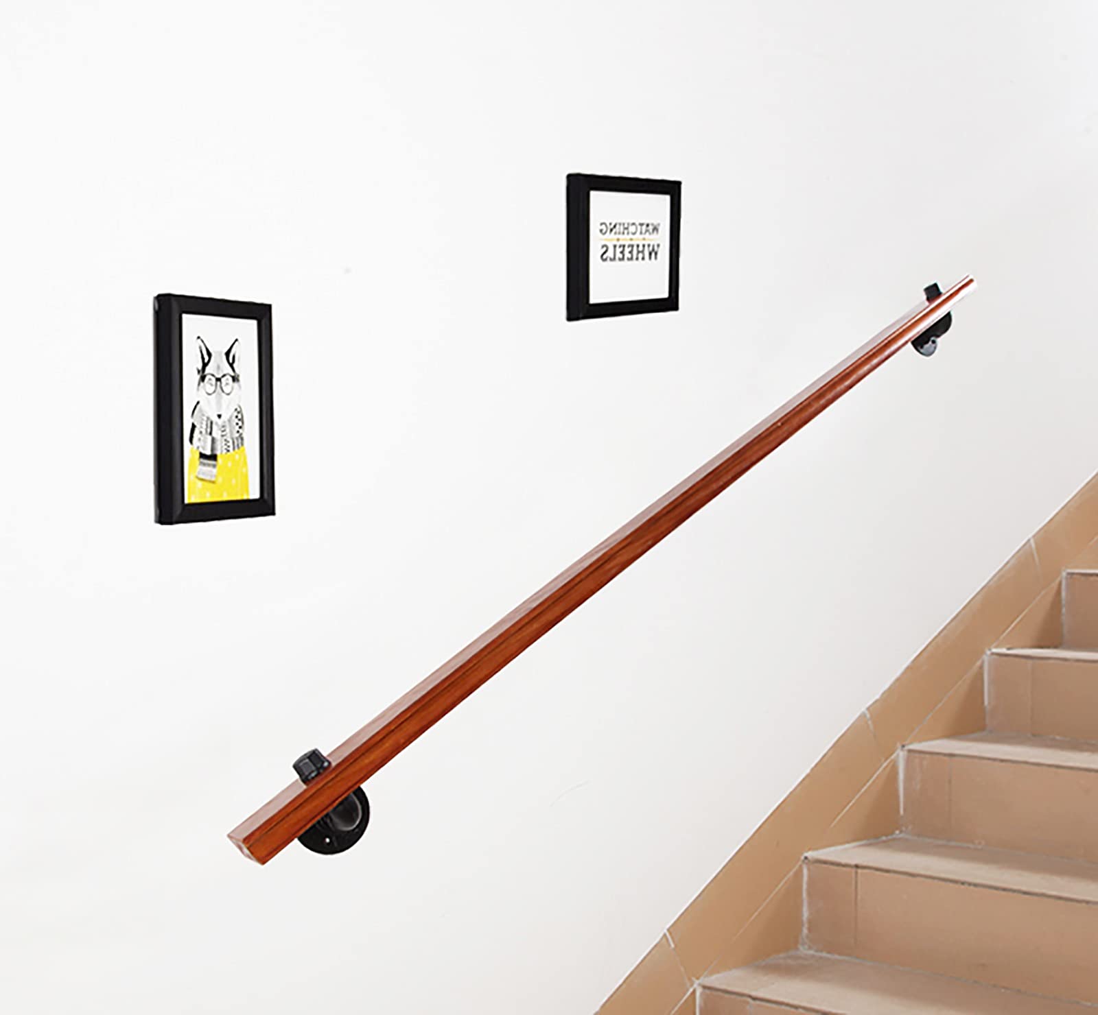 Rampe d'escalier en bois pour sécuriser la descente des enfants et des personnes âgées