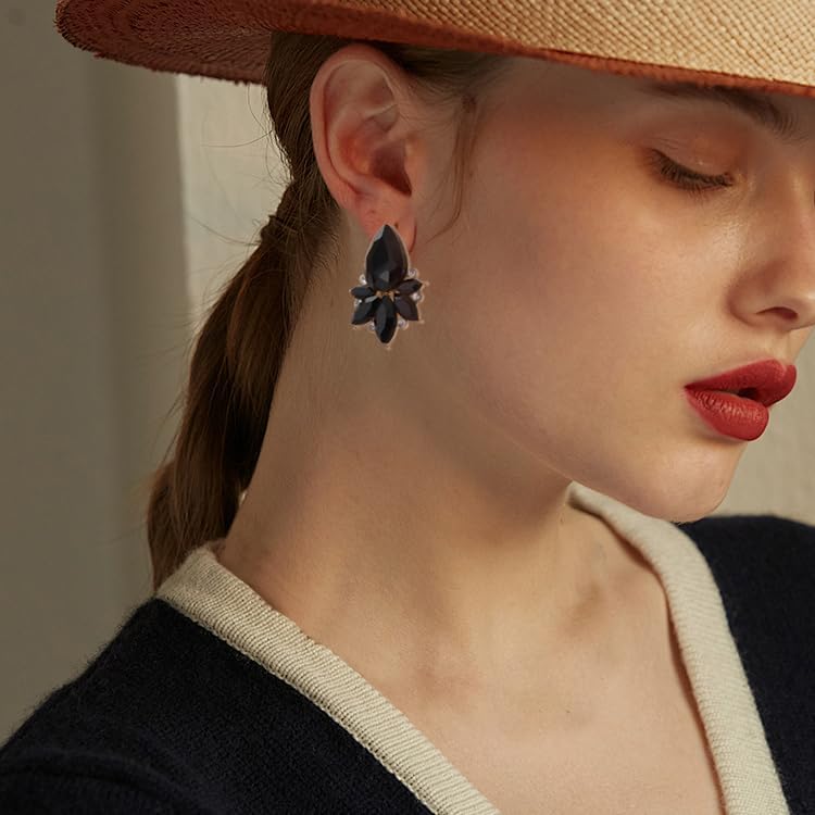 ATIMIGO Vintage Rhinestone Drop Earrings Elegant Crystal Cluster Art Deco Hypoallergenic Wedding Bridal Earrings for Women Brids Bridsmaids Prom Formal - Image 4