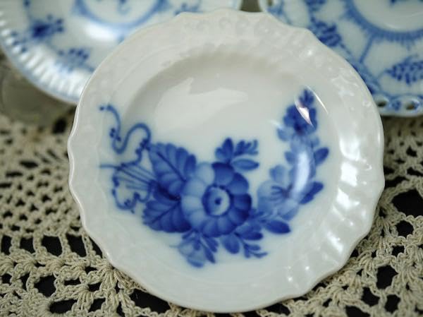 Amazon.co.jp: ロイヤルコペンハーゲン ミニバタープレート5枚 箱入