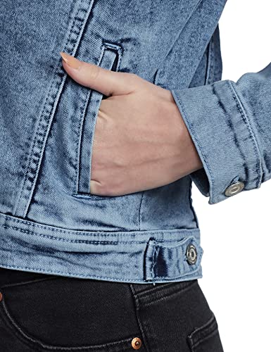 Image of Max Women's Textured Standard Length Denim Jacket With Flap Pockets