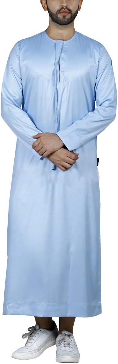 Sky Blue Classic Emirati Thobe by Mashroo