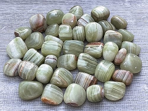 Image of GAF TREASURES 1 /2 LB Green Onyx Tumbled Stones, Polished Green Onyx Gemstone, Green Onyx Healing Crystals (Green Onyx)