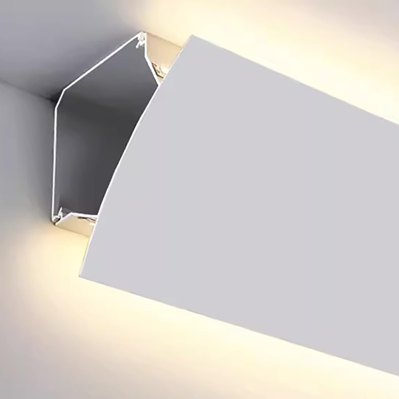 Profil wykończeniowy sufitu, Kanał dyfuzora taśmy LED do listew sufitowych i ściennych - mleczny system wykończenia 8,4 m do oświetlenia pośredniego i dekoracji PE
