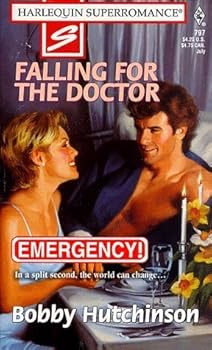 Paperback Falling for the Doctor Book