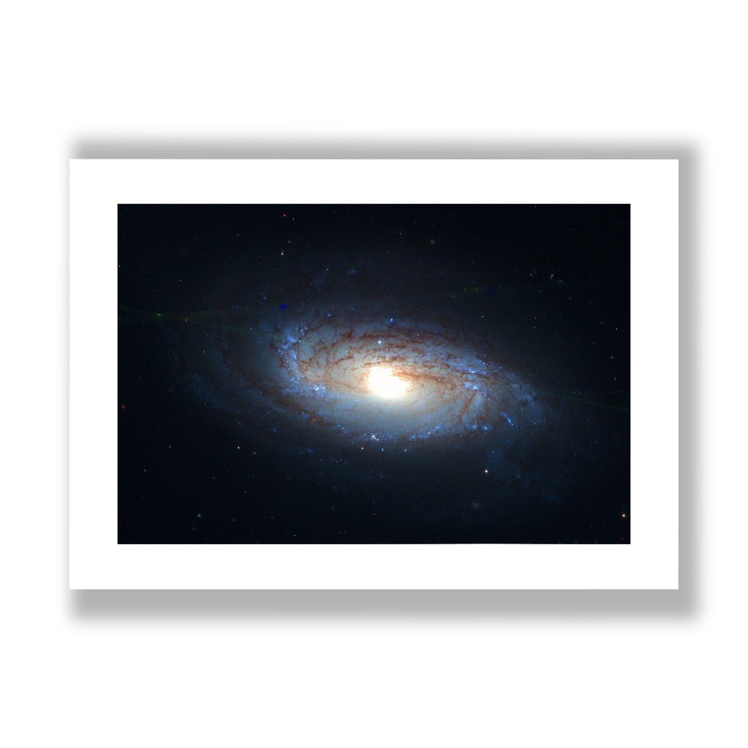 Impresión artística semibrillante del Telescopio Hubble de Spiffing Prints, lámina NGC 5806 7