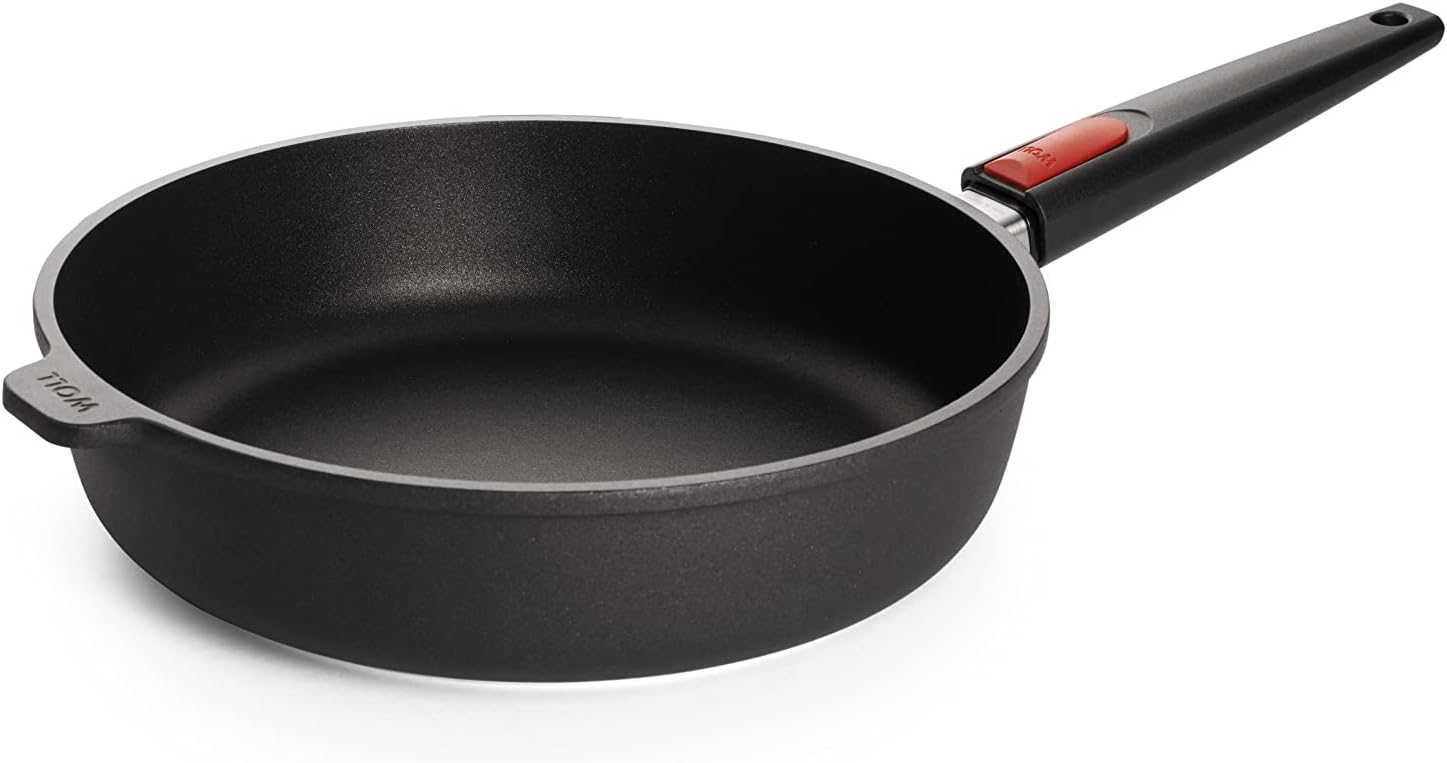 WollUSA 1728N Saute pan with detachable handle - 11 in. D44; 2.75 in. high44; 3.7 US qt.