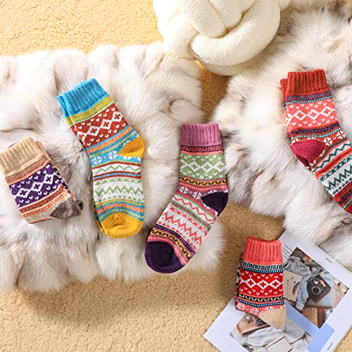 Tavaleu Wool Socks for Women - 5 Pairs Winter Warm Knit Soft Vintage Casual Crew Socks2