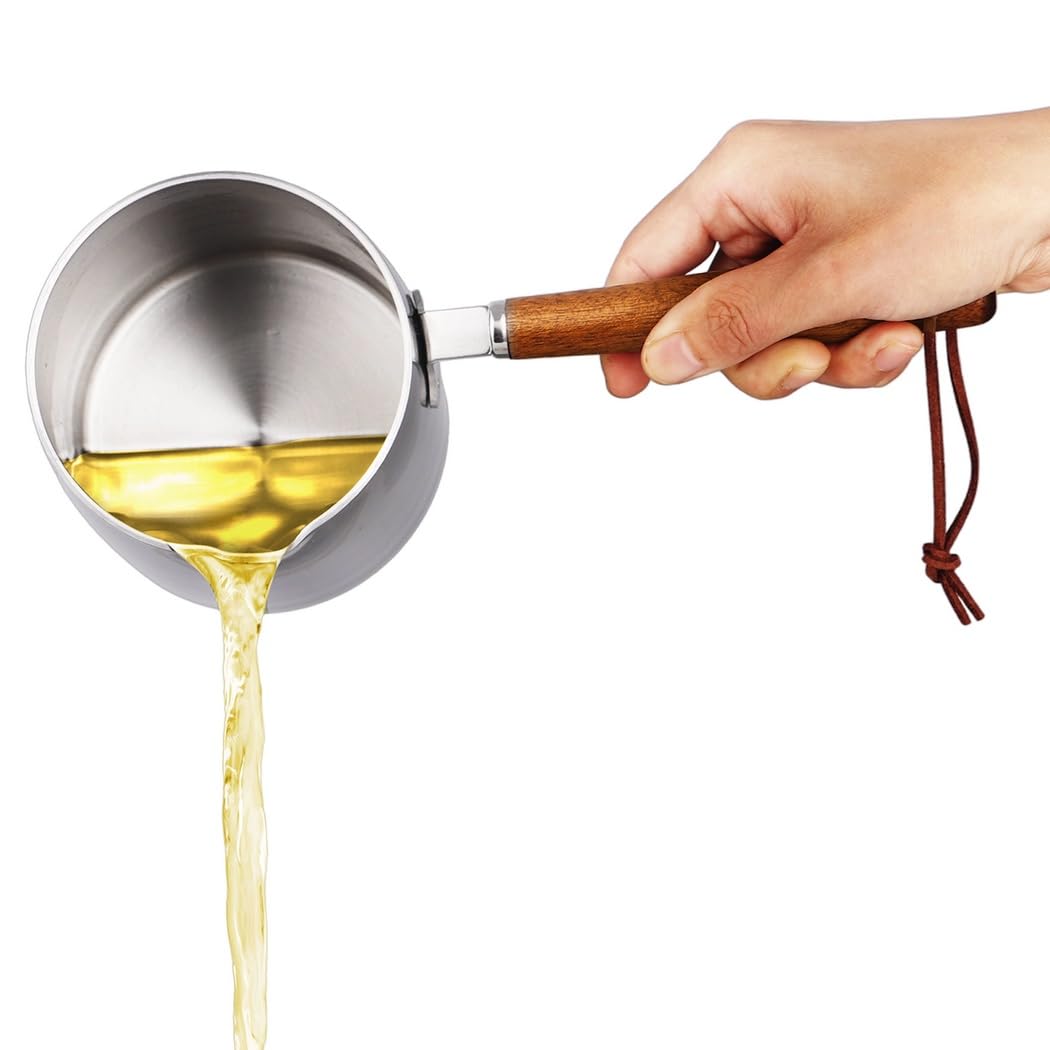 Anti Scalding Chocolate Melting Pot, Small Coffee Maker, Wooden Handle Milk Pot, Scale with Pouring Spout and Boiling Pot, Butter Warmer Pan, 700Ml Stainless Steel Sauce Pot