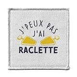 BORDS RENFORCES : Finition de qualite. Le contour de l'ecusson est brode (point bourdon) pour eviter que le tissu ne s'effiloche avec le temps. Cela assure un rendu propre et net sur votre textile.
