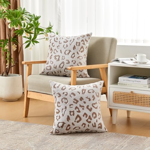 Sochow SPC8000001 Decorative Throw Pillow Covers 18X18 Inches Set Of 2, Soft Leopard Print Flannel Fleece Pillowcase Square Cushion Covers thumb #3