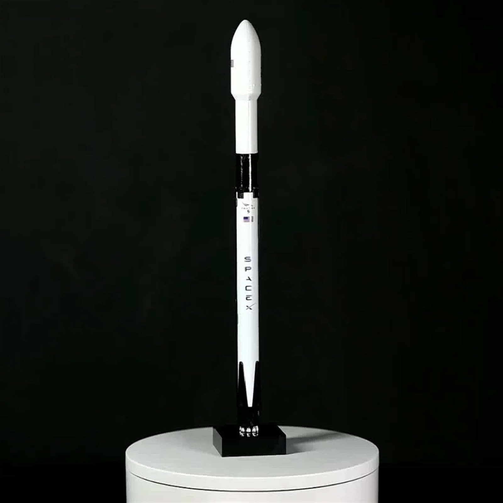 SpaceX Falcon 9 ロケットモデル 617xOakmjpL._UF350,350_QL50_.jpg