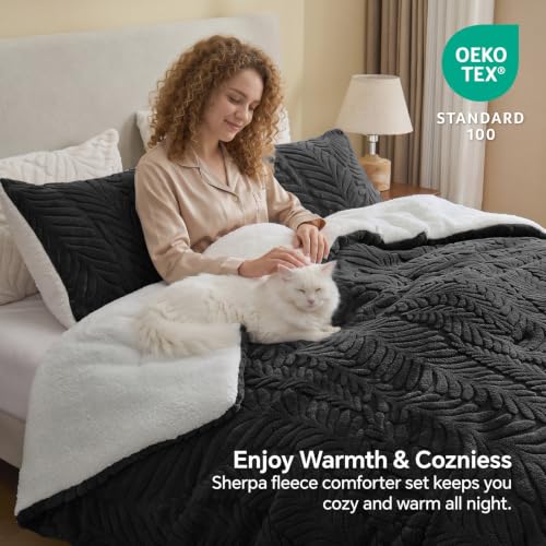 Image of BEDELITE Fluffy Sherpa King Comforter Set,Leaf-Black