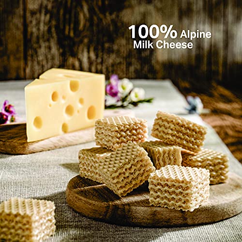 Image of Loacker Quadratini Cheese 110 Gram, Italy
