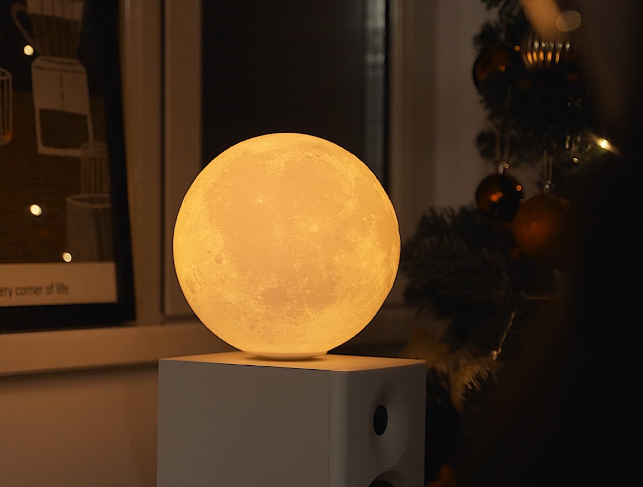 Gingko Walnut Smart Lunaspin Lamp With Wooden Base, Led Lights, Touch Control Button, Remote Control Dimmable Brightness, Usb-C Charging, Packed In Premium Gift Box (Large)