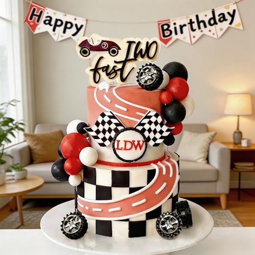 Décoration gâteau voiture de course rouge et drapeaux pour fête