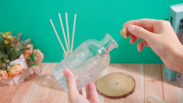 Set 2 Difusores de Varillas de Vidrio con 50 Varillas y Embudo miniatura 7
