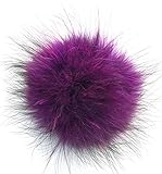 Ringkarabiner am Fell Pompon - Pimp Your Bag: die flauschigen Bommel haben einen Durchmesser von rund 17cm (XXL Größe). Das farblich abgestimmte Leder-Band und der runde Karabiner Keyring machen unsere Pelzbommel Anhänger zu einem absoluten Premium Produkt. Farbabweichungen von dem Produktbild sind aufgrund des natürlichem Ursprungs möglich.