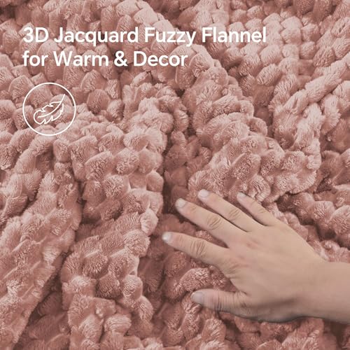 BEDELITE Fluffy Twin Comforter Set - Dusty Pink Fleece Soft Comforter for Twin Size Bed, Luxury Warm Bedding Set for Winter, Fuzzy Bed Set 2 Pieces (1 Comforter, 1 Pillowcase)
