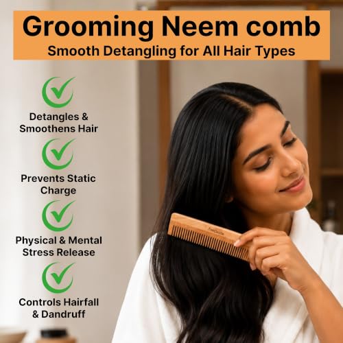 Image of Midazzle Kacchi Neem Wooden Comb with Free natural Loofah