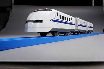 Takara Tomy - 【プラレール】ライト付パパとぼくの300系&amp;N700typeAのぞみダブルセット Amazon.co.jp: プラレール ライト付 パパとぼくの300系