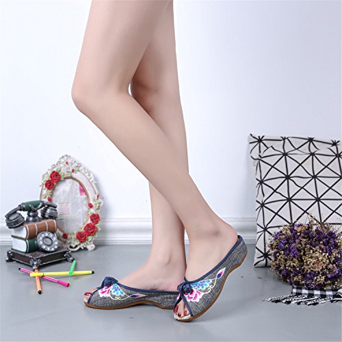 Qhome Women's Floral Embroidery Comfortable Casual Canvas Mules House Slippers Shoes3