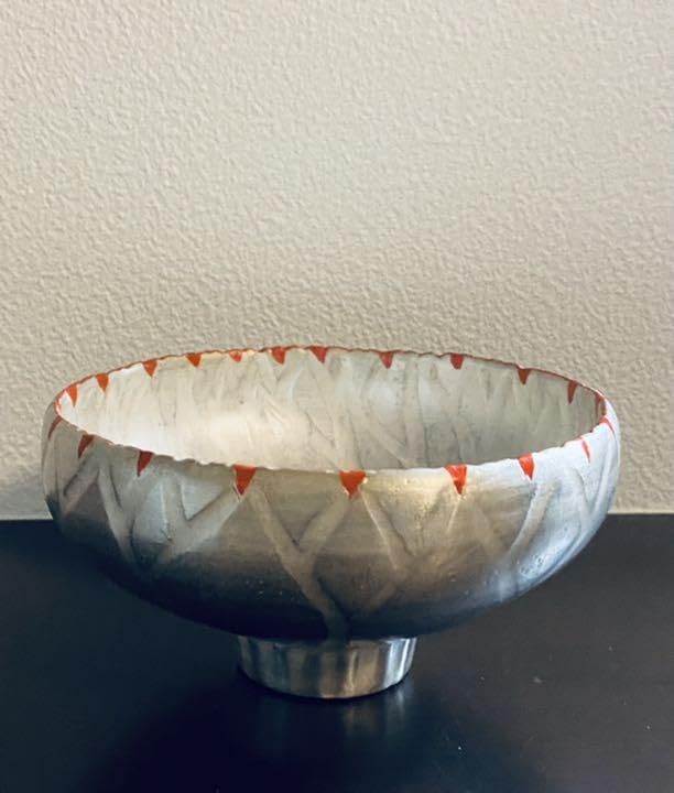 林みちよ　紅縁銀彩花碗　高台紅花　旅茶碗　小服茶碗　ティーカップ　茶道 Amazon.co.jp: 林みちよ 紅縁銀彩花碗 旅茶碗 小服茶碗 ティー