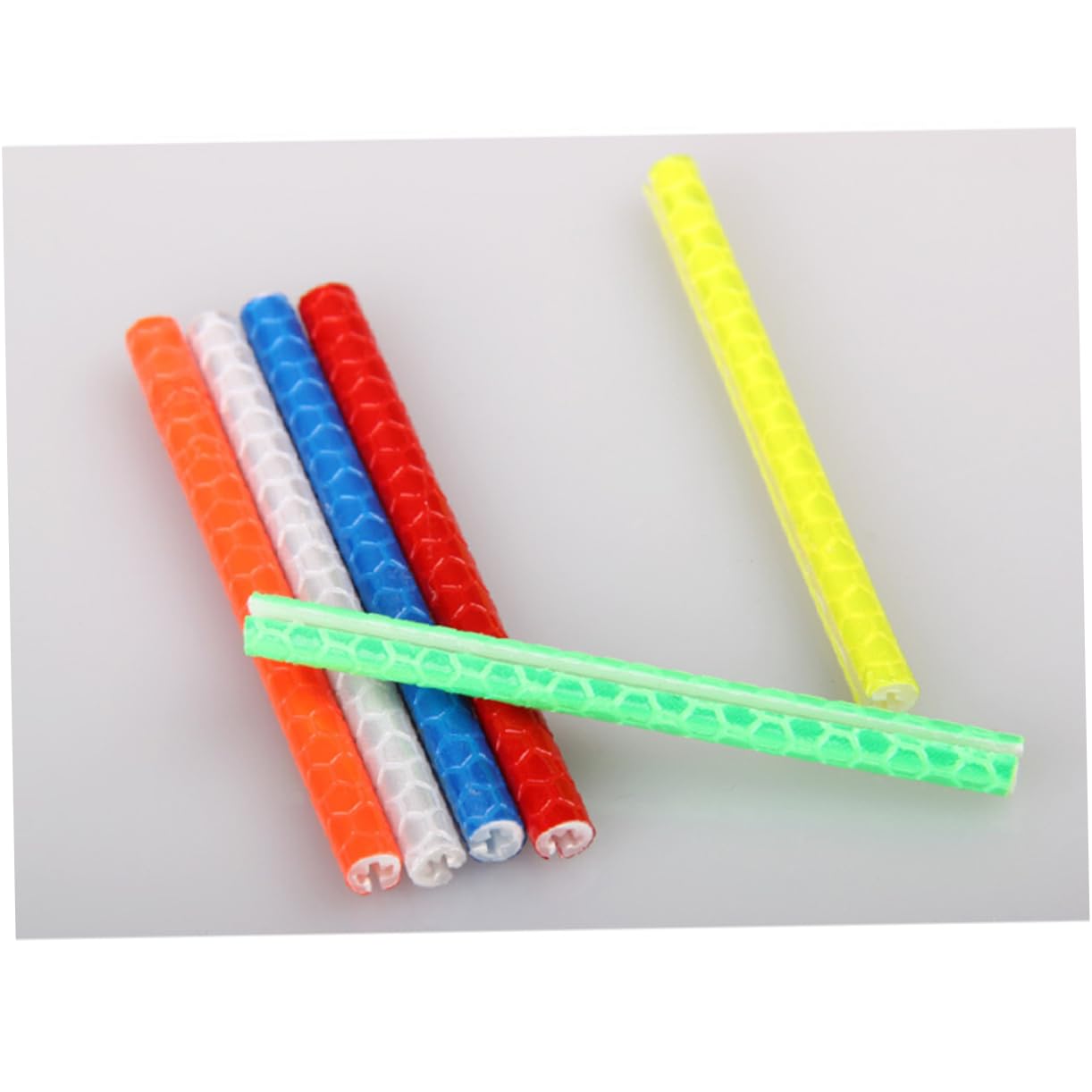 BESPORTBLE Bike Wheel Stickers Reflective Tube Set 84pcs Abs Material Easy to Install Enhance Night Visibility Random