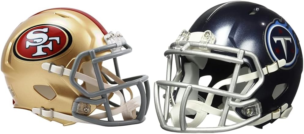 Riddell Unisex Revolution Speed Mini Helmet, Team Color, One Size US & NFL Tennesee Titans Speed Mini Football Helmet