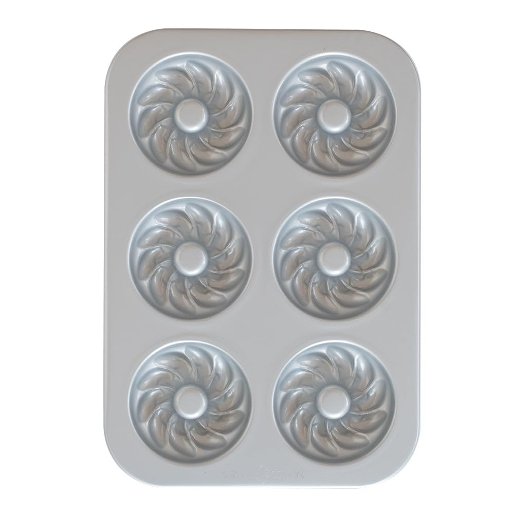 Nordic Ware French Twist