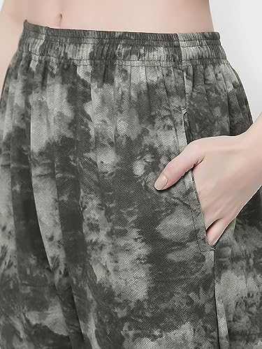 Image of UZARUS Women's Animal Print Tie-Dye Strechable Capri 3 /4th Shorts