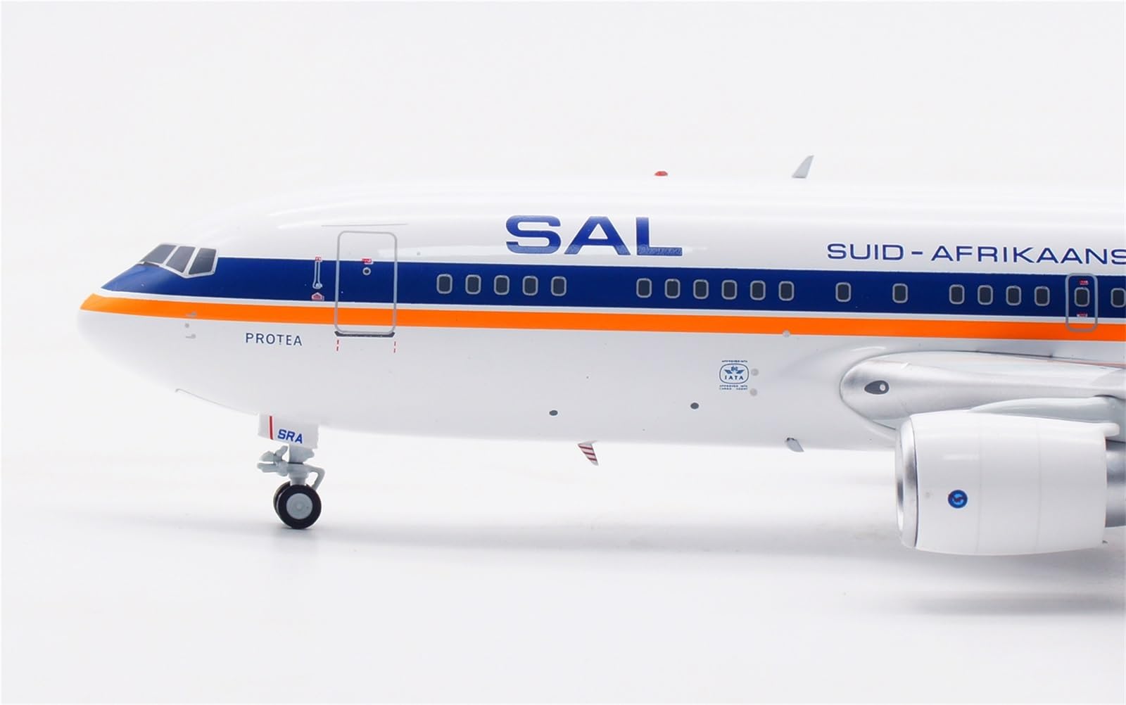 GXNRHG Repliki modeli samolotów 24CM wykwintna replika samolotu w skali 1:200 dla południowoafrykańskich linii lotniczych B767-200 ZS-SRA aluminiowy model samolotu miniaturowy model samolotu