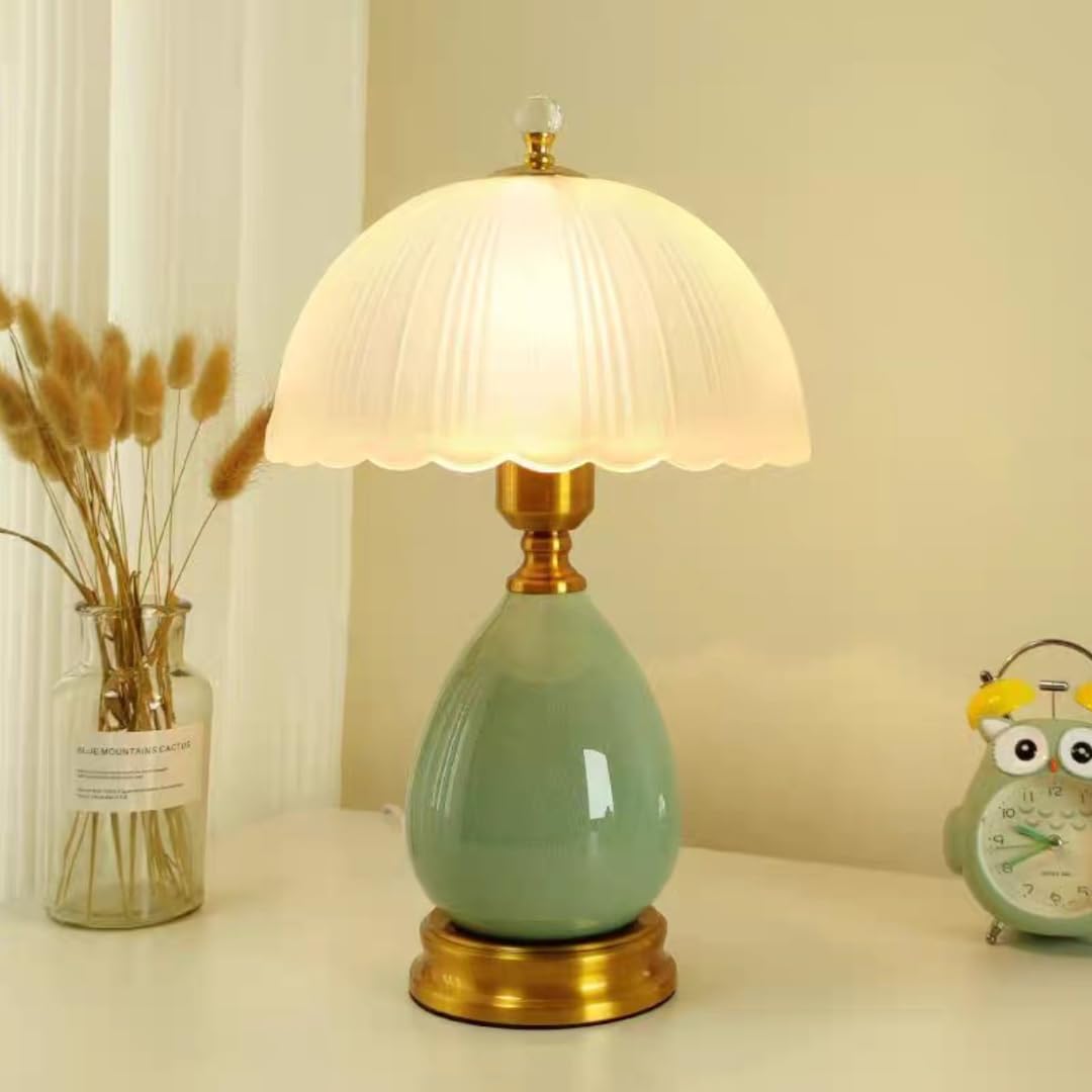 GUANSHAN Retro Ceramic Table Lamp Pastoral Rural Nostalgic Glass Table Light Atmosphere Table Lighting Bedside Night Lamp Decoration for Bedroom, Living Room