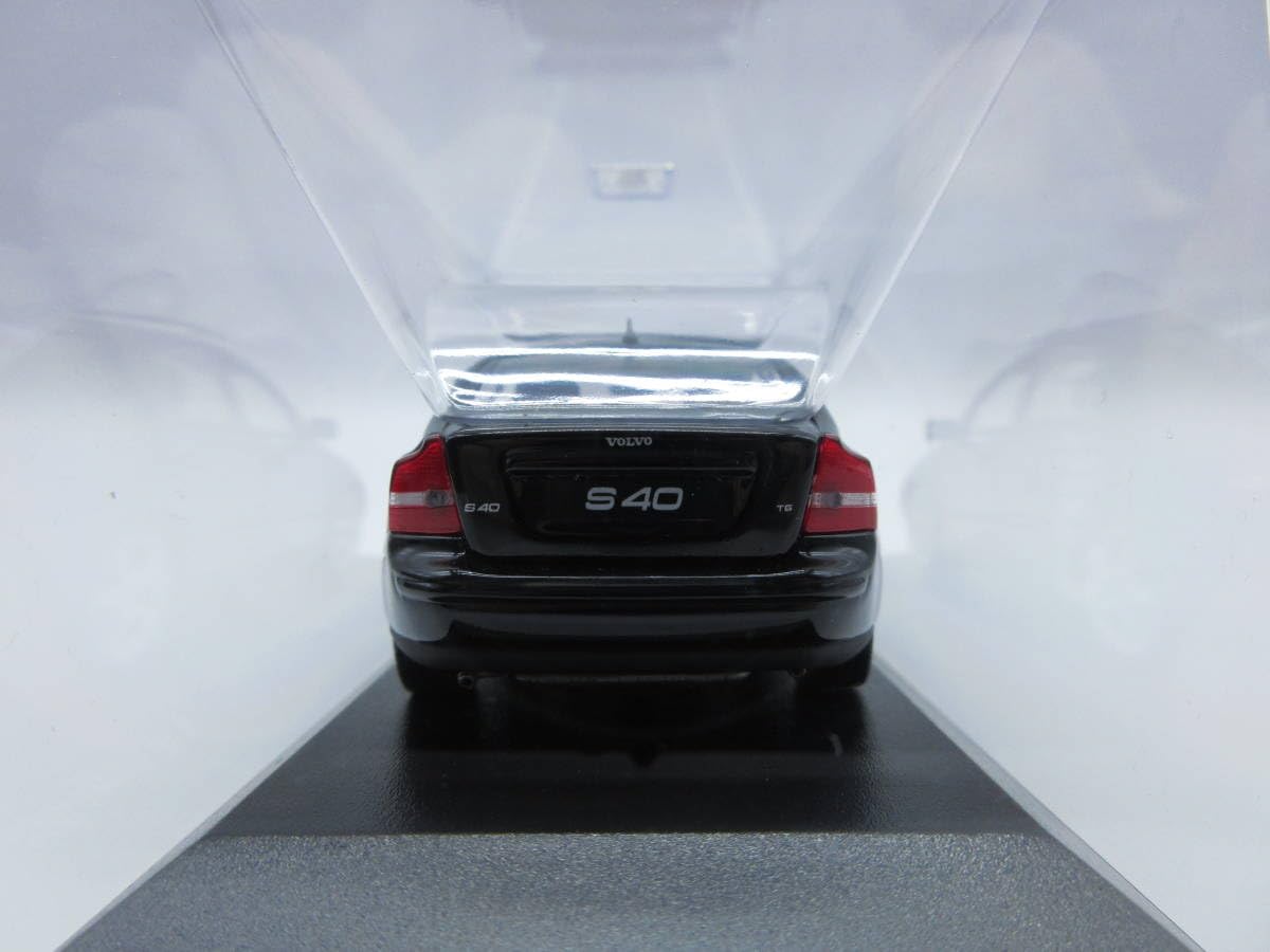 Amazon | 1/43 ミニチャンプス ボルボ VOLVO S40 ミニカー ブラック