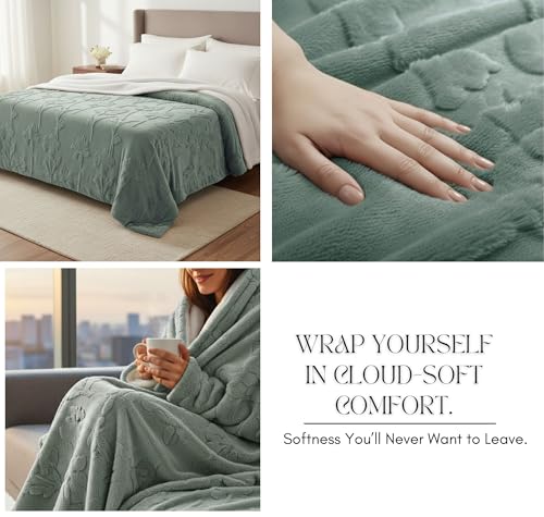 Image of VAS COLLECTIONS Faux Fur Jacquard Tufted Sherpa Blanket | 600 GSM Heavyweight Ultra-Soft & Super Warm Double Bed Blanket | 225 x 220 cm | 5D Embossed Floral Design | Heavy Winter Use - 3 kg, Aqua