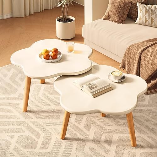 Table basse gigogne pour optimiser l'espace d'un salon moderne