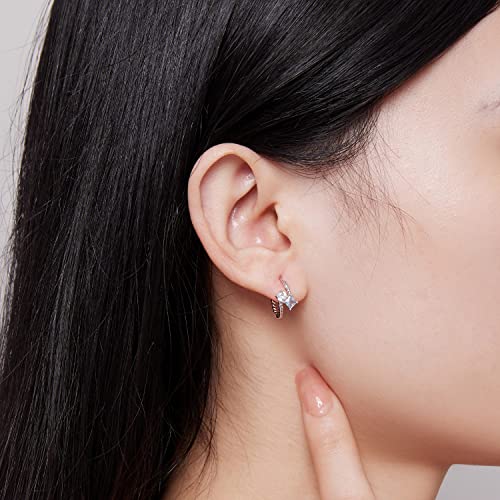 Créoles opale hypoallergéniques. Boucles d'oreilles légères à charnière articulée. - 2